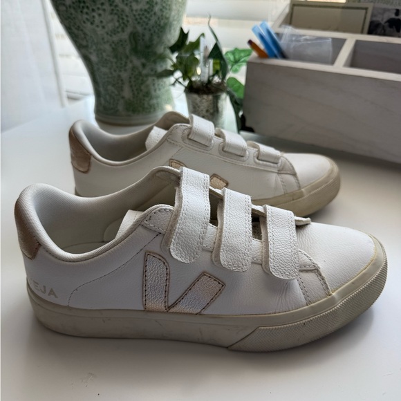 Veja Recife sneaker - Picture 3 of 4